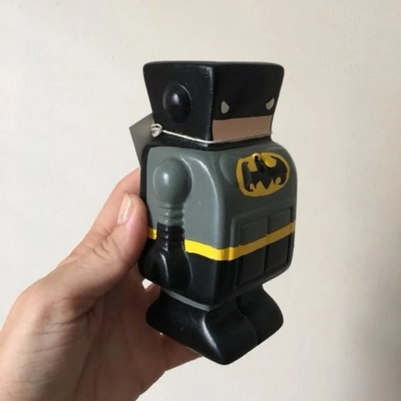 Batman Painted Coin Bank - Picture 5 of 5